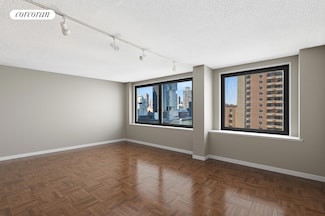 531 Main St Unit 1214, New York, NY 10044
