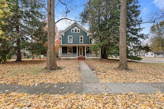 302 S Main St, Mansfield, IL 61854