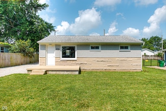 6248 Turner Dr, Clayton, IN 46118