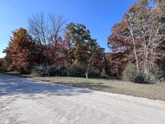 8981 County Road 433, New Bloomfield, MO 65063