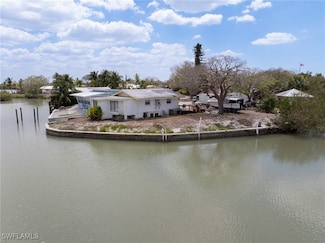 315 Petti Dr, Naples, FL 34140