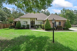3049 Lake Ct, Mandeville, LA 70448