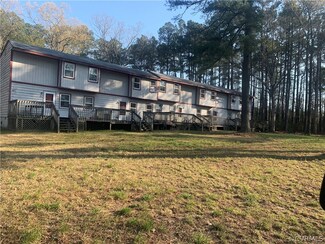 10099 General Mahone Hwy, Wakefield, VA 23888