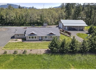 38924 Rogers Ln, Dexter, OR 97431