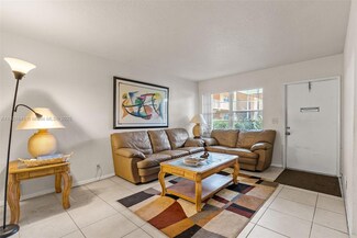 200 Croton Ave Unit 102, Lantana, FL 33462