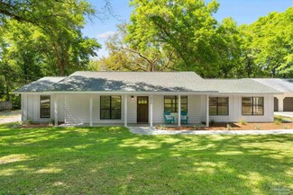 4548 Hayes Rd, Milton, FL 32583