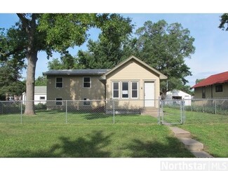 5351 Emerson Ave N, Minneapolis, MN 55430