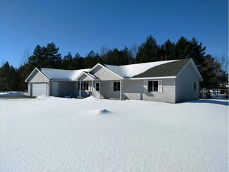 8163 Chipmunk Ln, Willow River, MN 55795