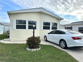 4711 Candlestick Ct W, Estero, FL 33928