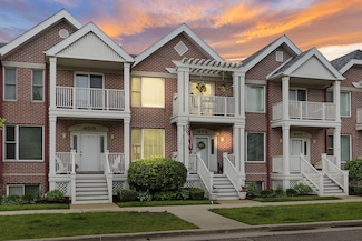 413 56th St Unit 413, Kenosha, WI 53140