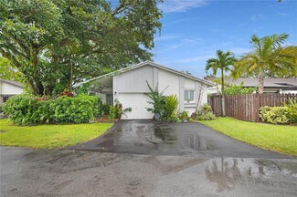 13617 SW 114th Ln, Miami, FL 33186