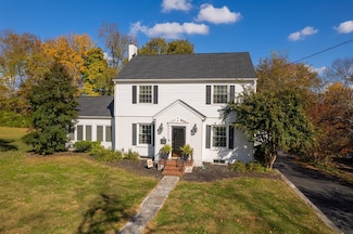 806 Old Fort Ave, Bowling Green, KY 42101