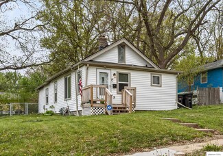 4333 Fort St, Omaha, NE 68111