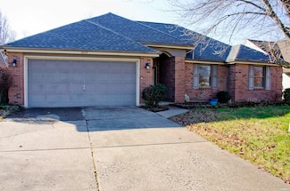 5835 Lincoln Pointe Blvd, Evansville, IN 47715