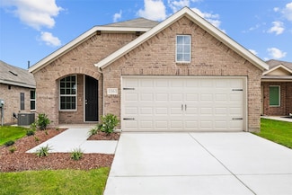 1161 Baker Bridge Dr, Forney, TX 75126