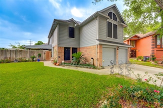 4406 Hidden Trace Ct, Houston, TX 77066