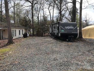 137 Landlubber Trail, Mount Gilead, NC 27306