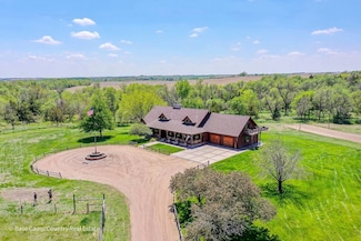 30551 Road D, Fairfield, NE 68938