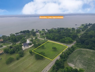 609 Bayview Dr, Kerens, TX 75144