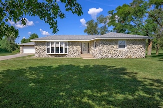 1205 S County Road 700e Roads, Selma, IN 47383