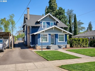 253 E Lincoln St, Woodburn, OR 97071