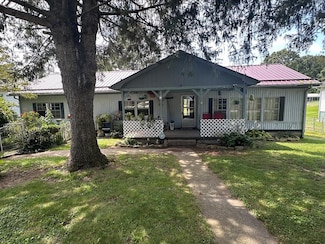 7879 Gatewood Rd, Fayetteville, WV 25840