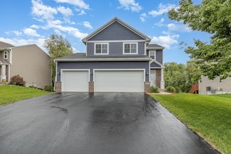 657 Golden Oak St NE, Lonsdale, MN 55046