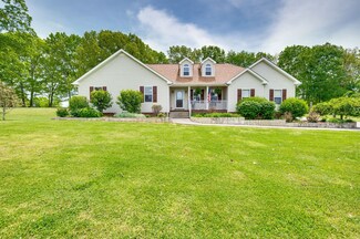 507 Aubrey Ln, Burns, TN 37029