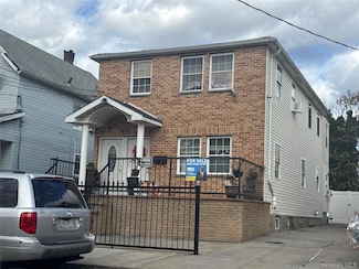 115-33 158th St, Jamaica, NY 11434