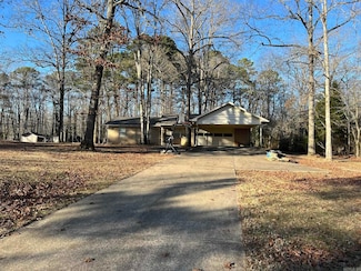 7018 Shannon Ln, Mabelvale, AR 72103