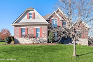 607 Locust Creek Blvd, Louisville, KY 40245