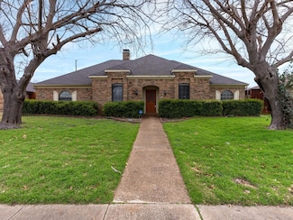 706 Mount Vernon Dr, Richardson, TX 75081
