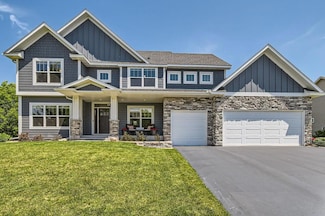 17594 Hibiscus Ave, Lakeville, MN 55044