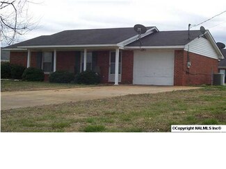 18638 Laughmiller Rd, Tanner, AL 35671
