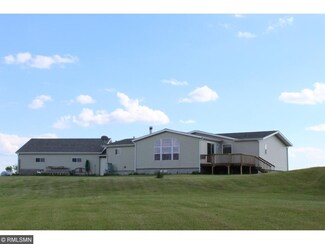 7932 64th St NE, Remer, MN 56672