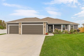 1202 Little Knife, Lawrence, KS 66049