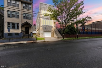 22 Speedway Ave, Newark, NJ 07106