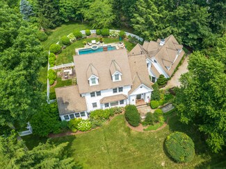 8 Cobbs Mill Rd, Wilton, CT 06897