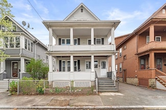 15 Carney St Unit 1, Medford, MA 02155