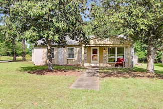 1201 S 10th St, Leesville, LA 71446