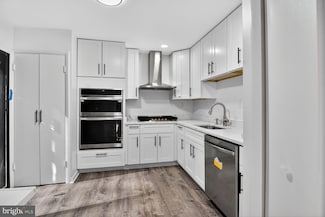 34 Pine Bark Ct, Cockeysville, MD 21030