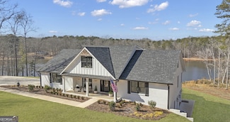459 Lester Rd, Fayetteville, GA 30215