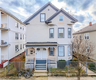 49 Wealth Ave, Providence, RI 02908