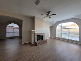 4609 Parkview Ln, Fort Worth, TX 76137