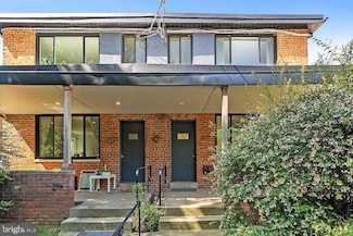 213 Hawaii Ave NE Unit 2, Washington, DC 20011