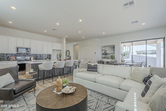 35231 N Danburite Ct, San Tan Valley, AZ 85144