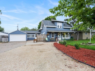 5252 5th St NE, Columbia Heights, MN 55421