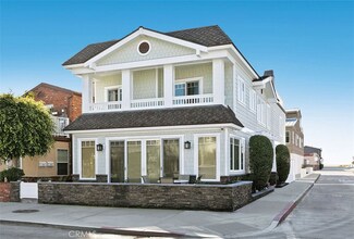 201 E Bay Ave, Newport Beach, CA 92661