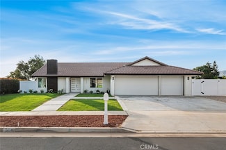 1563 Gary Ln, Redlands, CA 92374