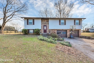 105 Chaucer Cir, Maryville, TN 37803